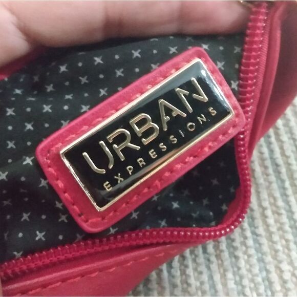 NWOT URBAN EXPRESSIONS Red Leather Zippered Coin Purse/Wallet w/Gold Hardware - Picture 3 of 7